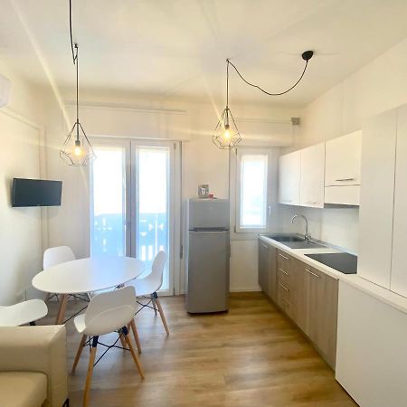 Maria Luisa - Piazza Mazzini - 30 Mt Dal Mare - Jesolo Daire Dış mekan fotoğraf