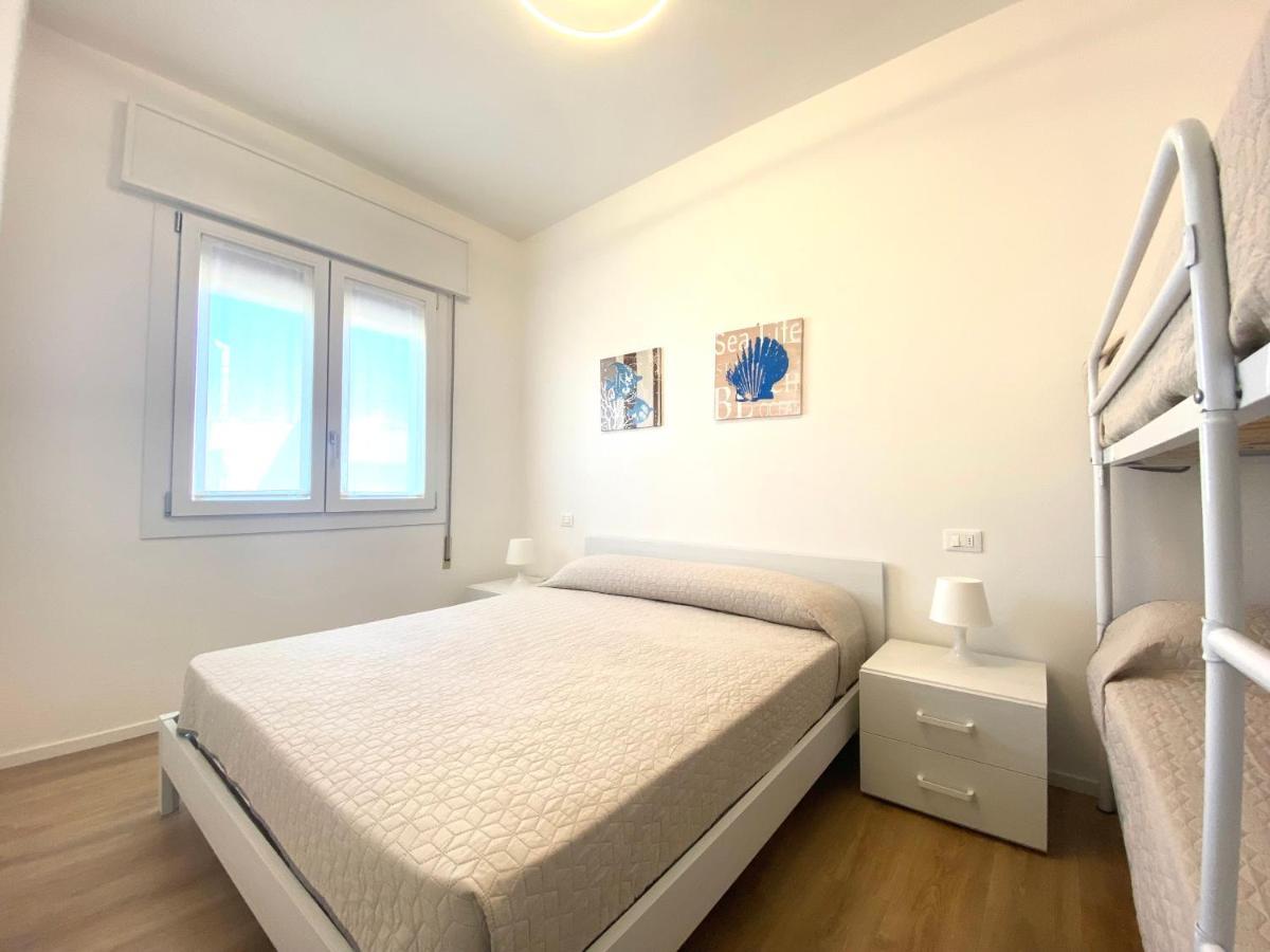 Maria Luisa - Piazza Mazzini - 30 Mt Dal Mare - Jesolo Daire Dış mekan fotoğraf